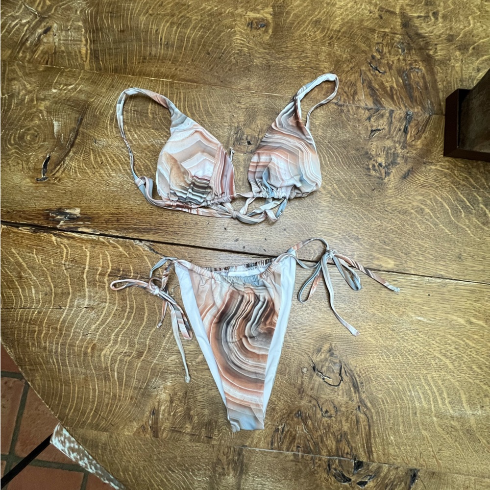 Herown Bikini in Sandstone